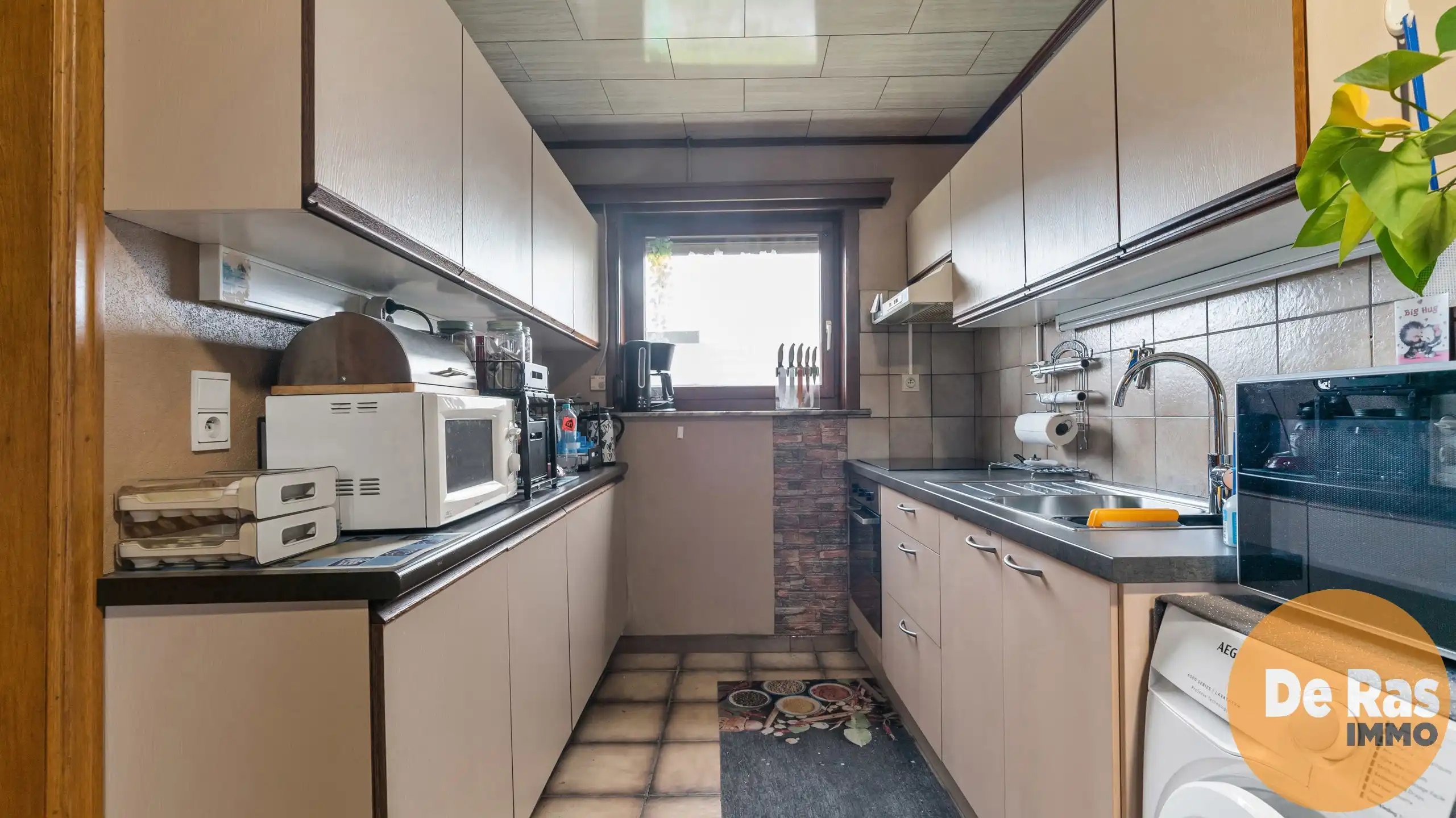 LOKEREN - Te renoveren woning met 2 slpks, garage en tuin foto 6