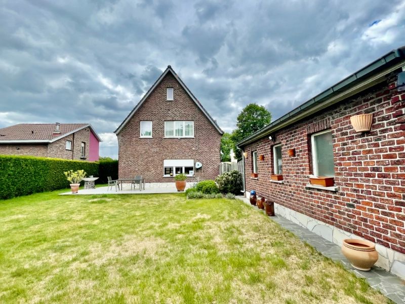 Ruime villa te huur in Mariakerke foto 24