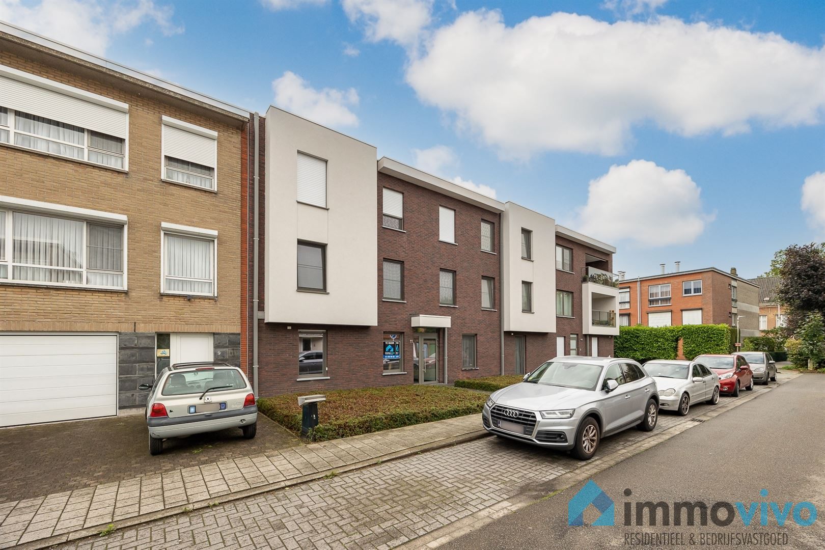 Gelijkvloers 2 slaapkamerappartement (BEN-woning!) met tuin en autostaanplaats. foto {{pictureIndex}}