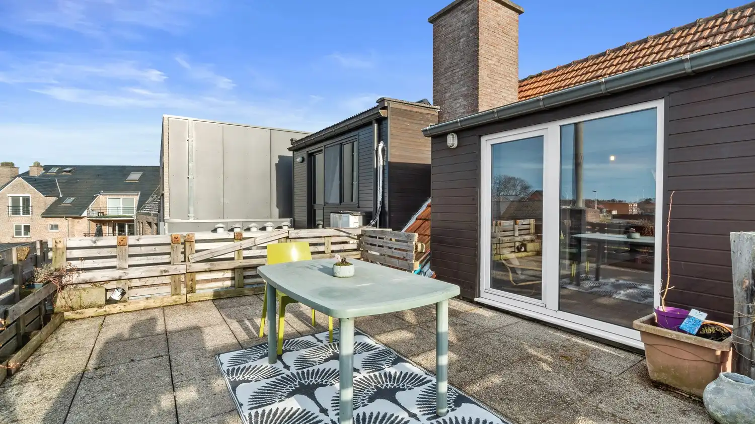 Instapklare studio met zonnig terras in centrum Paal, vlak bij E313 foto 11