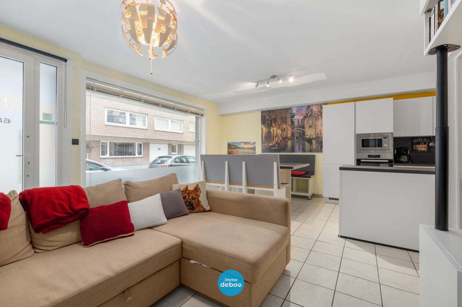 Instapklaar appartement met terras te centrum Oostende foto 2