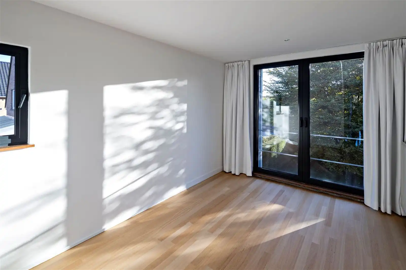 Villa met 3 slaapkamers & 2 badkamers te Dworp foto 14