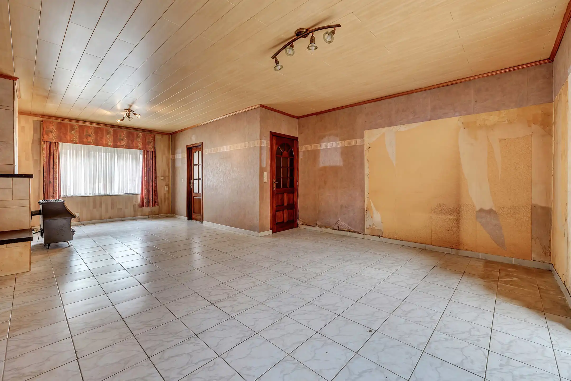 Te renoveren woning op toplocatie in het centrum van Aalst foto 5