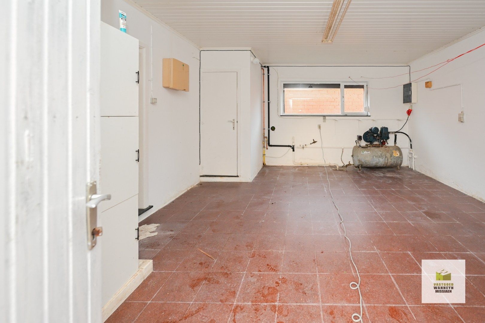 Open bebouwing met een landelijk uitzicht op 2.689m2 foto 10