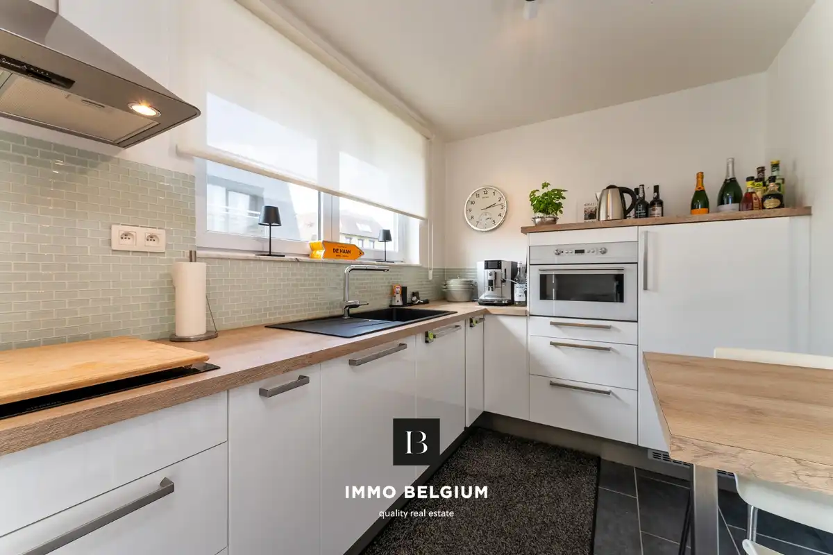 Prachtig afgewerkt appartement met parking vlak aan het strand foto 7