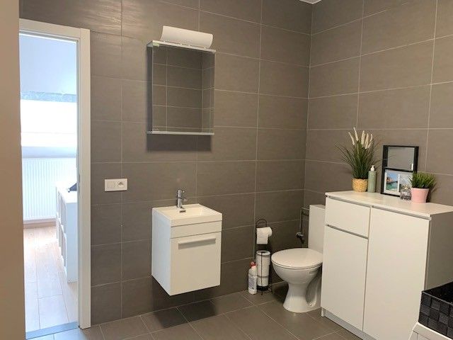 Instapklaar duplexappartement te Aalst foto 16