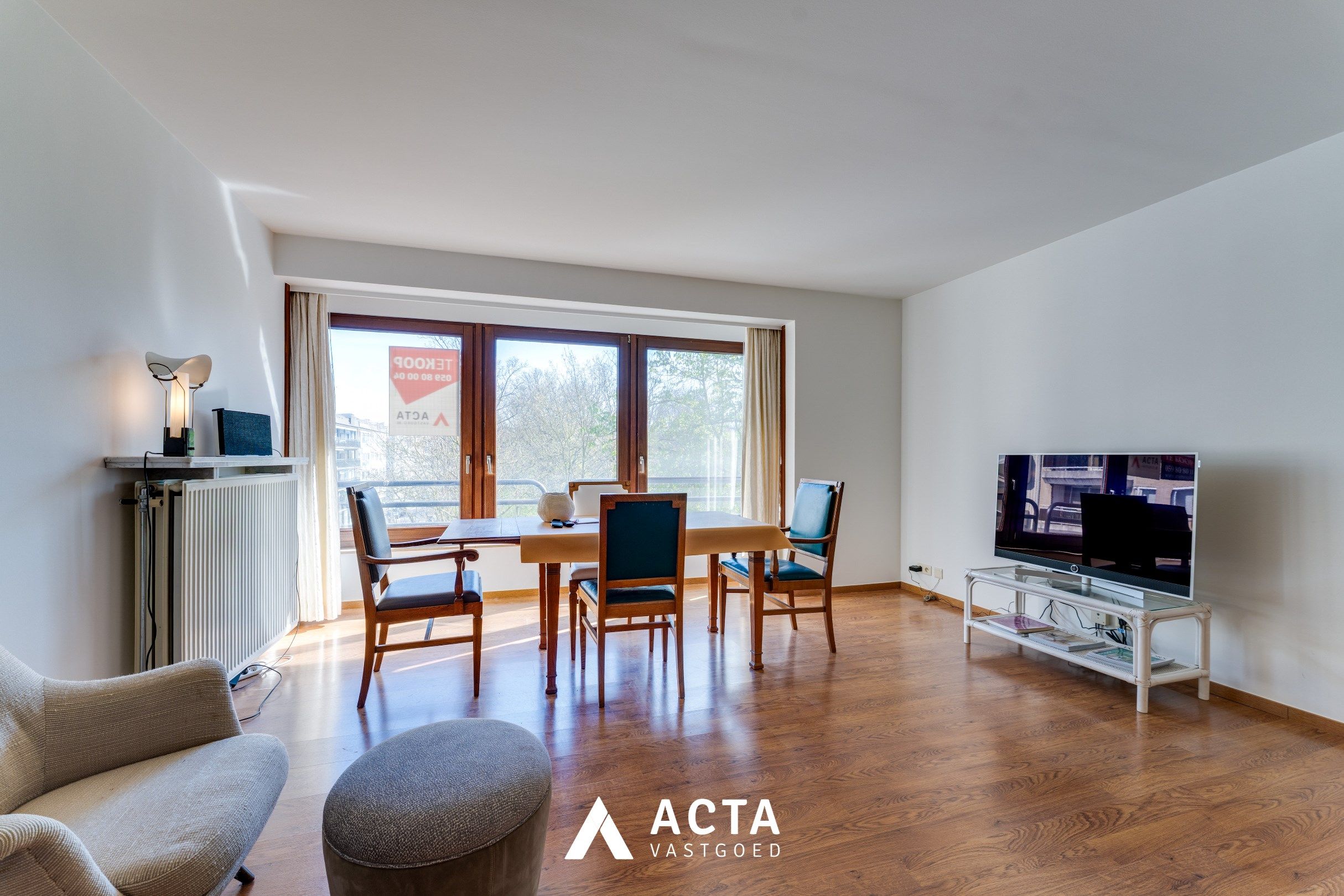 Ruim leefappartement aan het Leopoldpark in Oostende foto 4