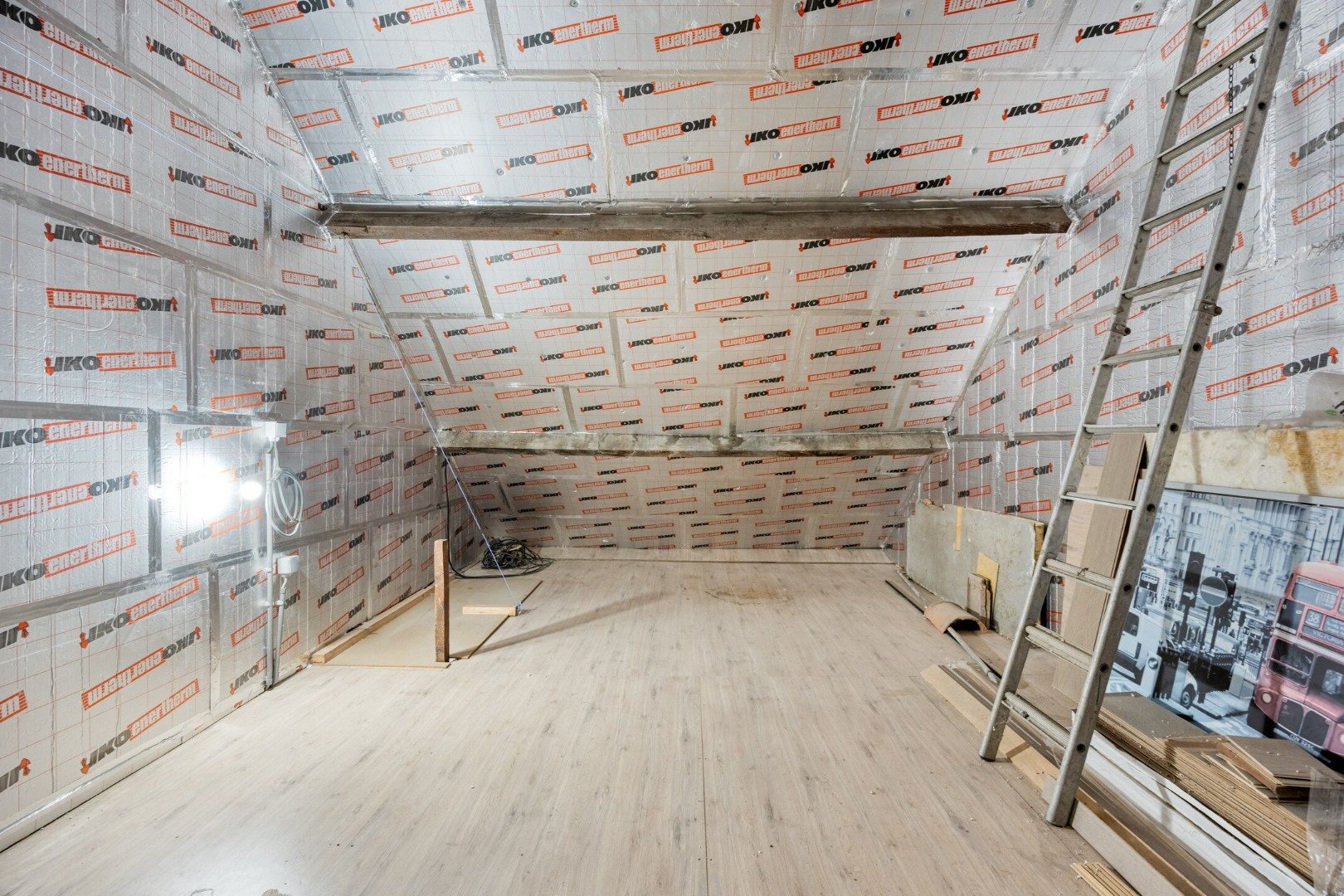 Gezellige, gerenoveerde woning in een rustige buurt! foto 16