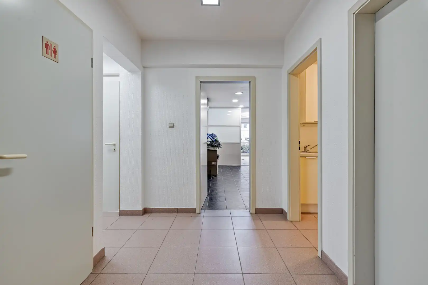 Casco winkelappartement op een centrale ligging te Nieuwpoort-Bad! foto 8