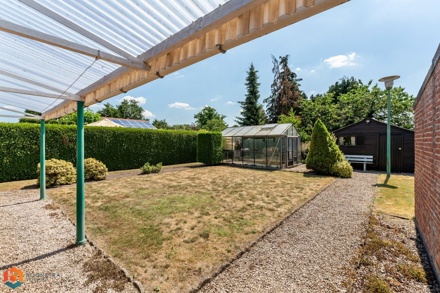 Te renoveren woning met 2 slpkrs foto 15