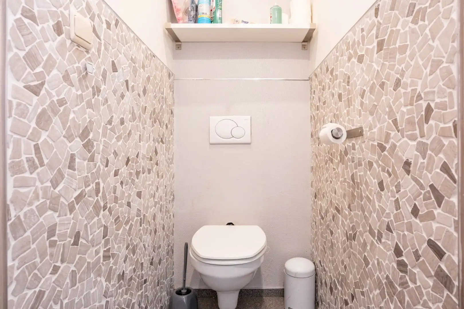 Een knusse rijwoning met tuintje en 3 slaapkamers, gelegen pal in het centrum van Maaseik. foto 13