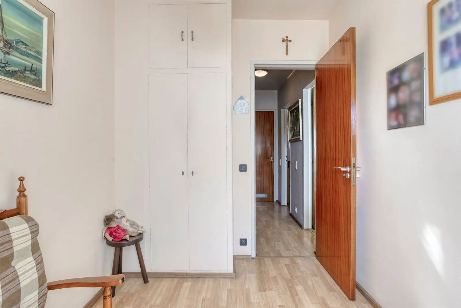 Zeer goed onderhouden woning met 3 slaapkamers, bureau + prive staanplaats  foto 24