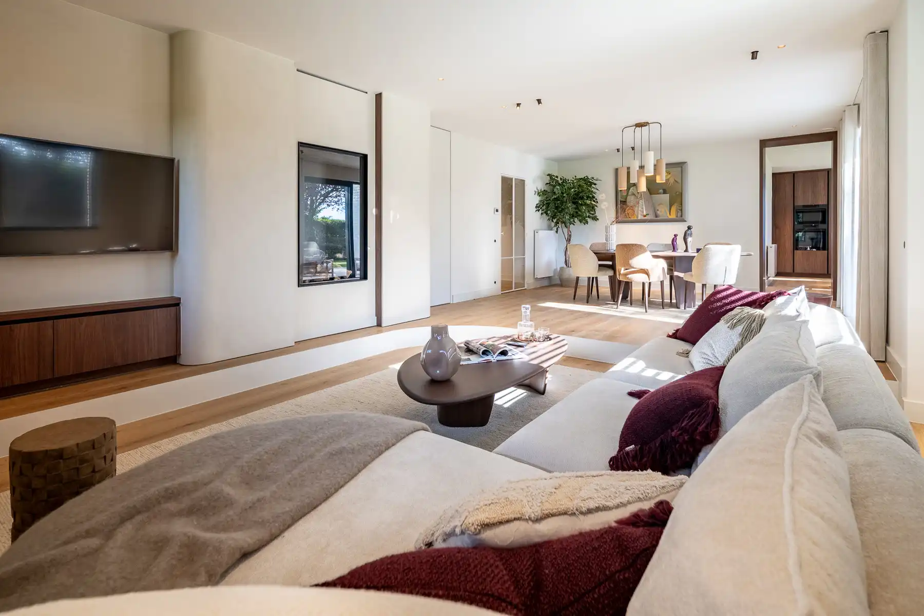 Gerenoveerde villa op royaal perceel nabij centrum Knokke foto 2