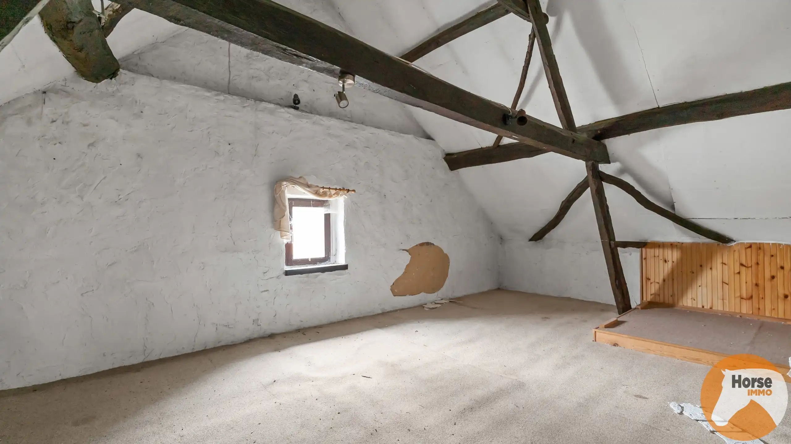 GALMAARDEN - Te renoveren pand op unieke ligging foto 13