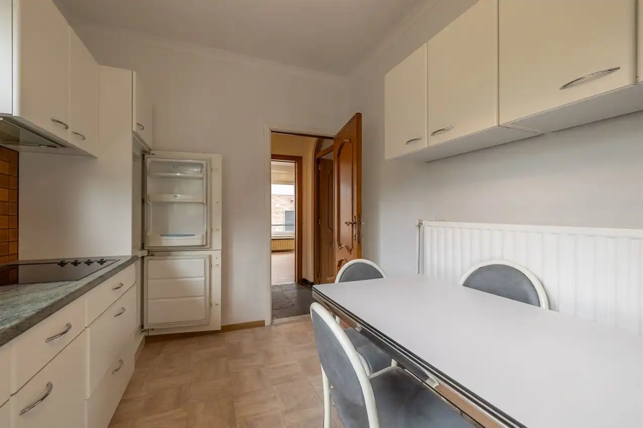 Gusting gelegen woning met 3 slpk, garage en tuin foto 6