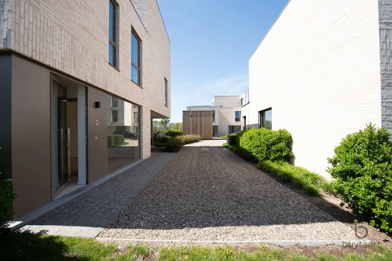 Energiezuinge woning met 3 slpks te s'Gravenwezel. foto 3