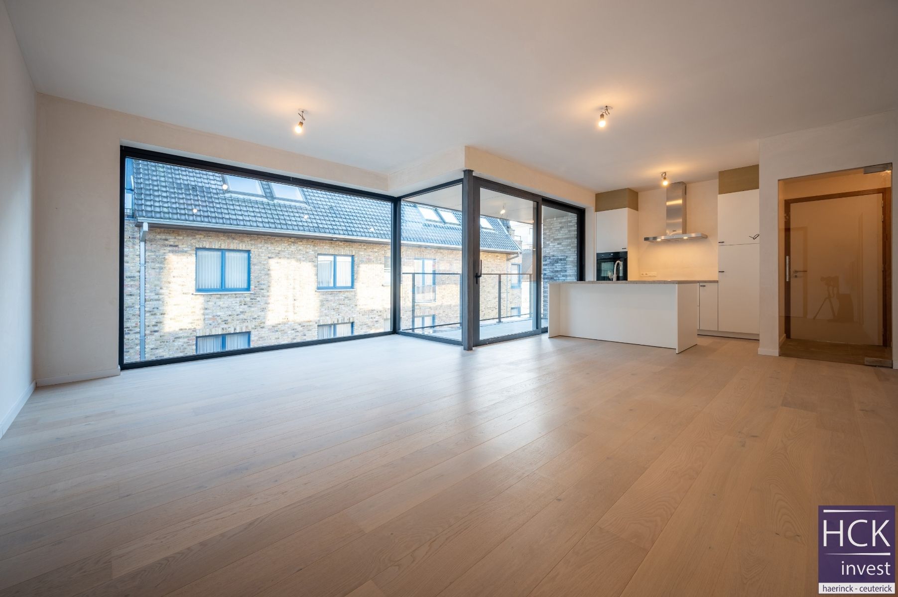 WAREGEM - Stijlvolle nieuwbouwappartementen op toplocatie foto 3
