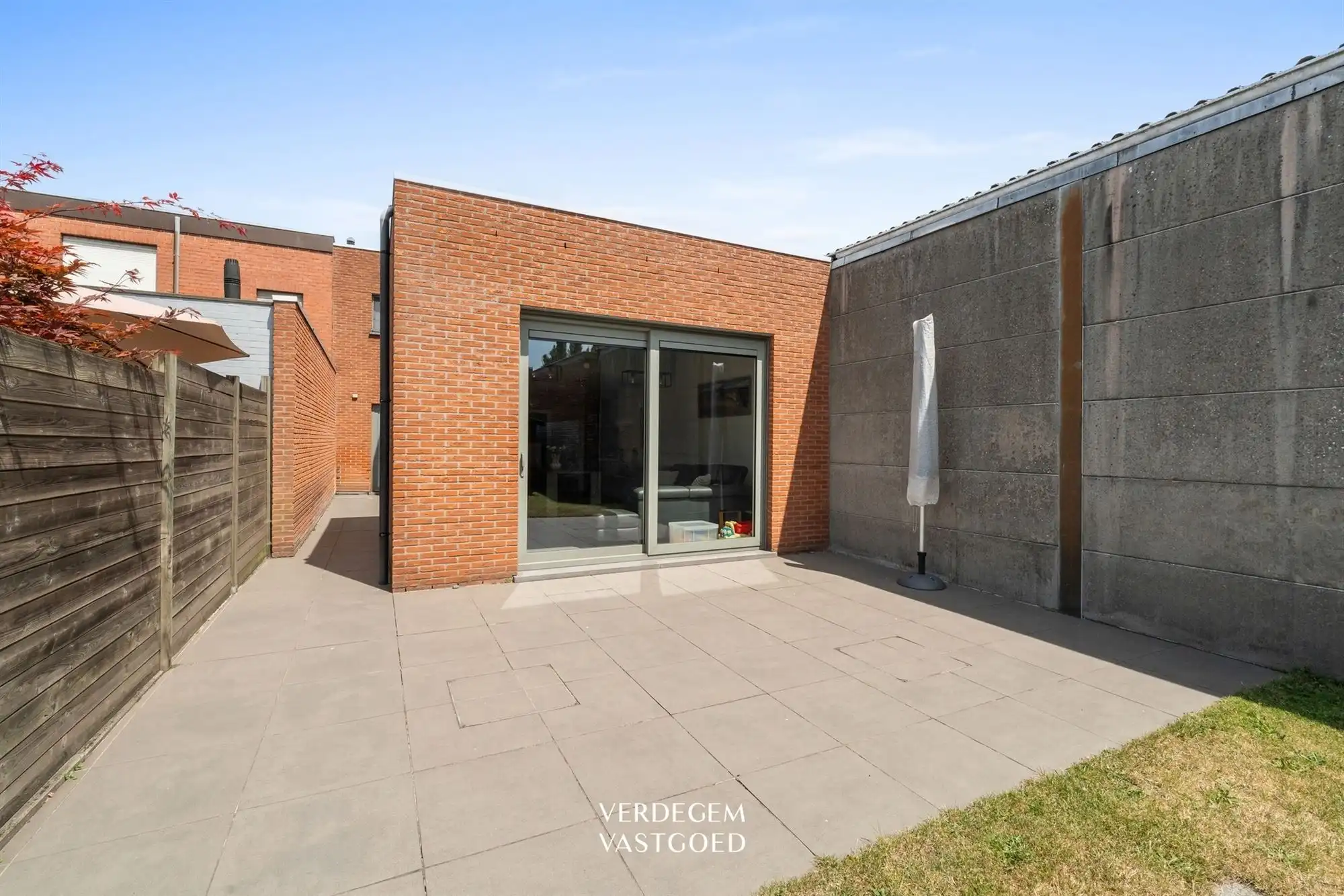 Instapklare gezinswoning met 3 slaapkamers, garage en zonnige tuin foto 21