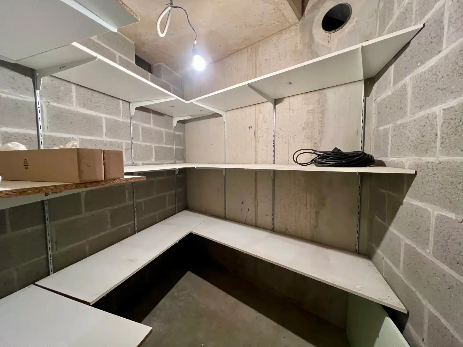 1-slaapkamer appartement te huur in doodlopende straat foto 16