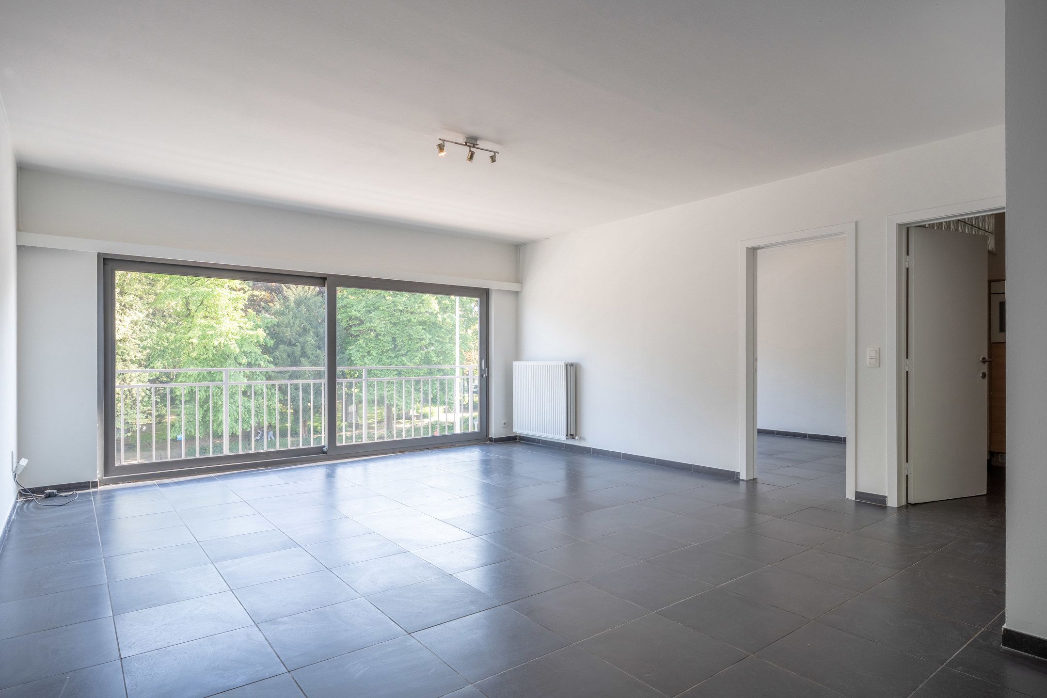Lichtrijk appartement met 3 slpk's te centrum Vosselaar foto 2
