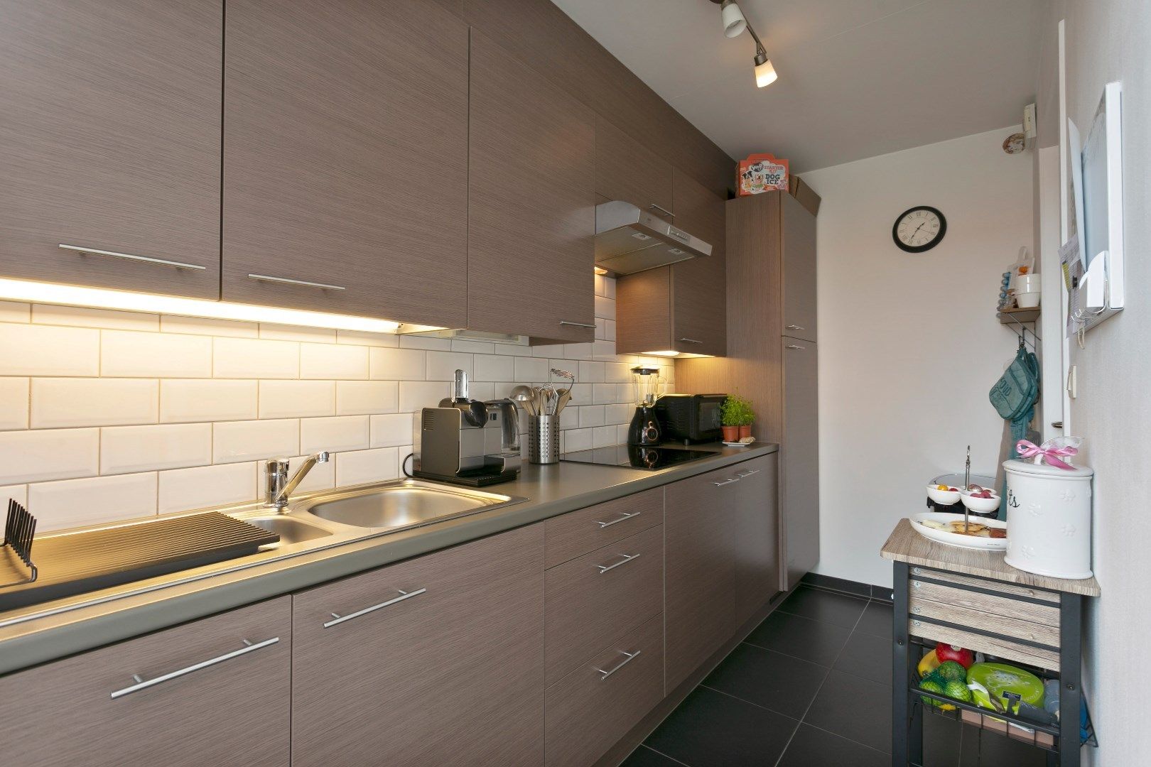 Dakappartement met ruim zuidgeoriënteerd terras! foto 8