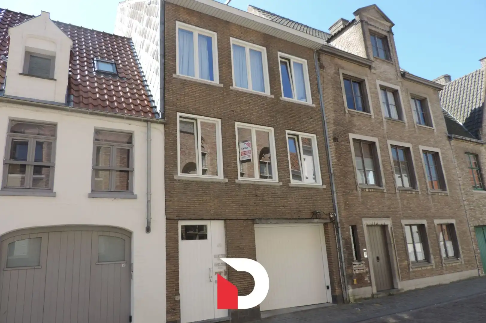 Garagebox in Brugge centrum foto {{pictureIndex}}