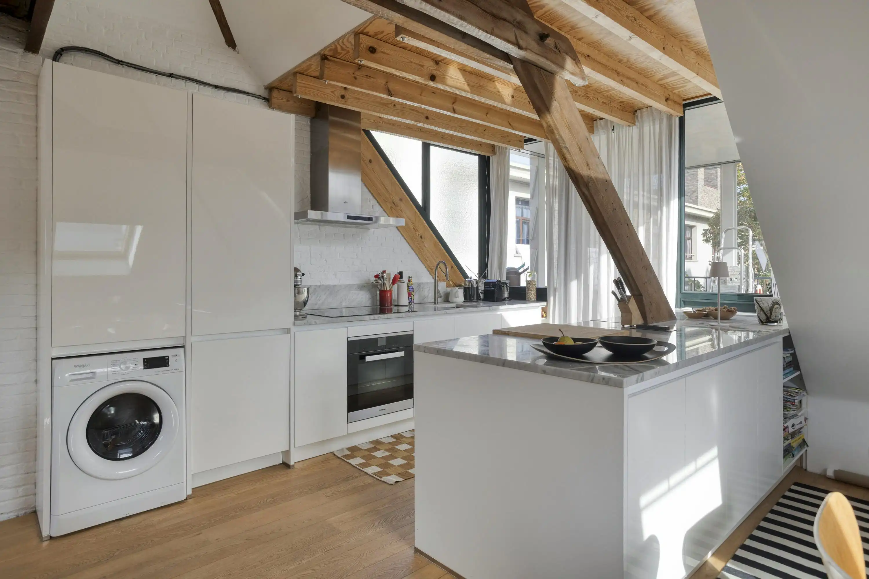 Uniek dakappartement met terras te koop in Antwerpen foto 11