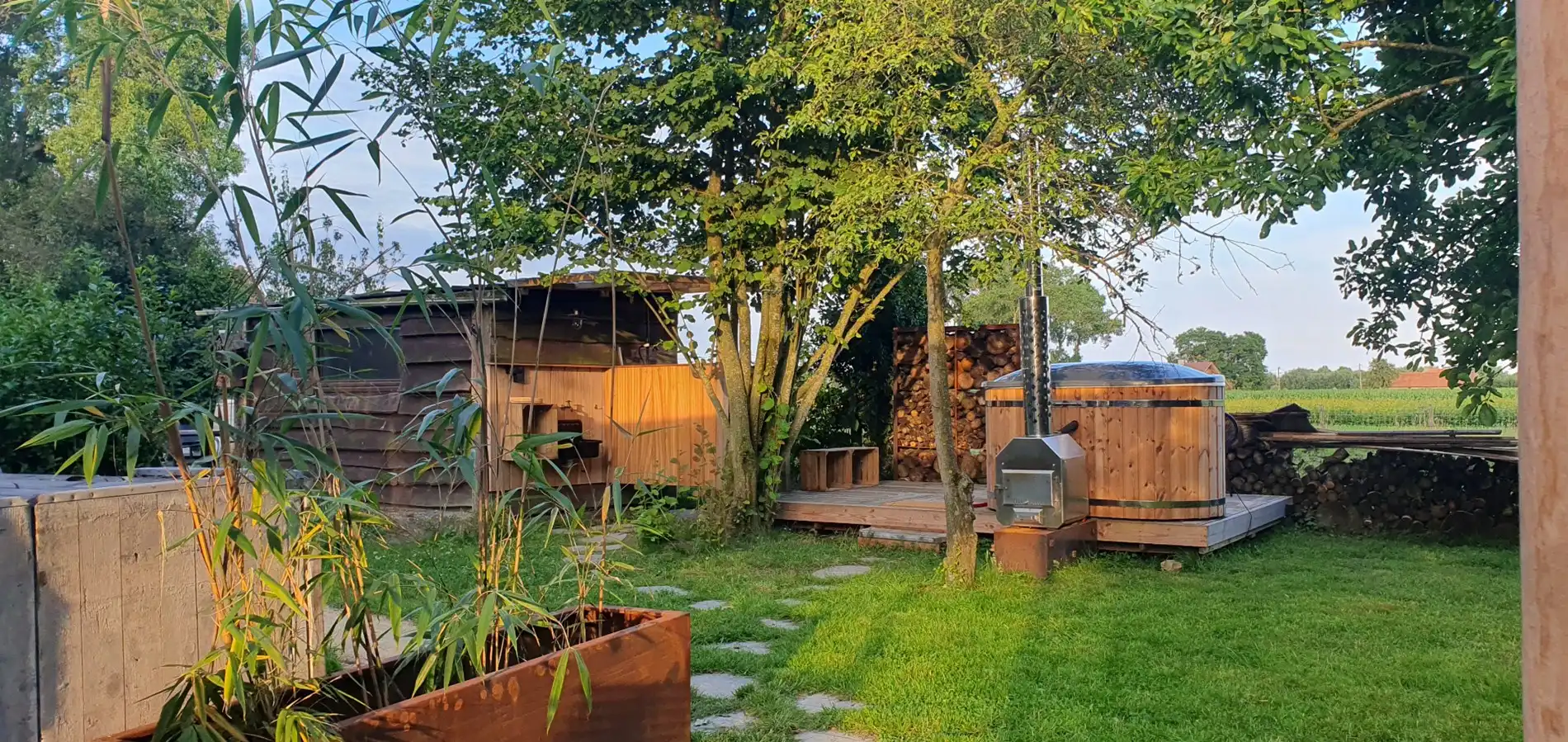 Charmante woning in zalige tuin met gastenverblijf! foto 15