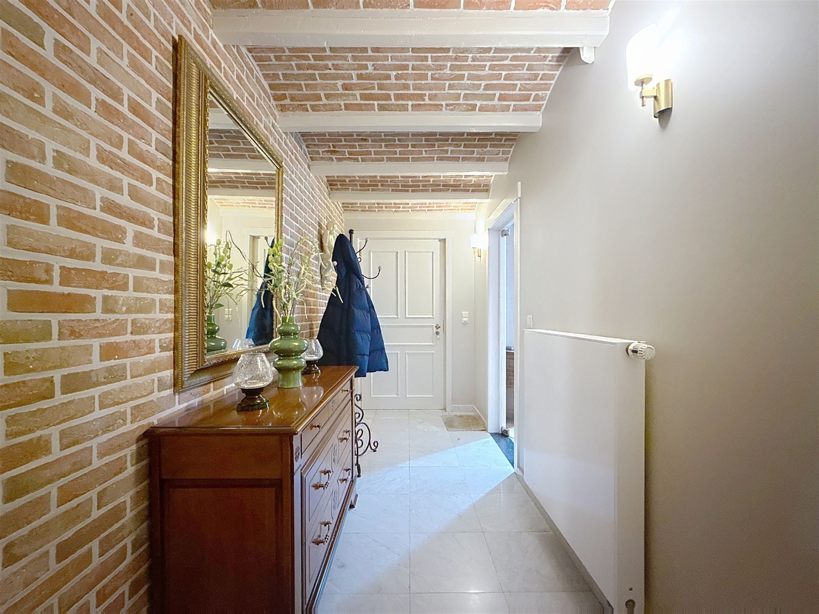 Instapklare woning, 2 slpks + inrichtb. zolder, tuin, 10a 85ca foto 39