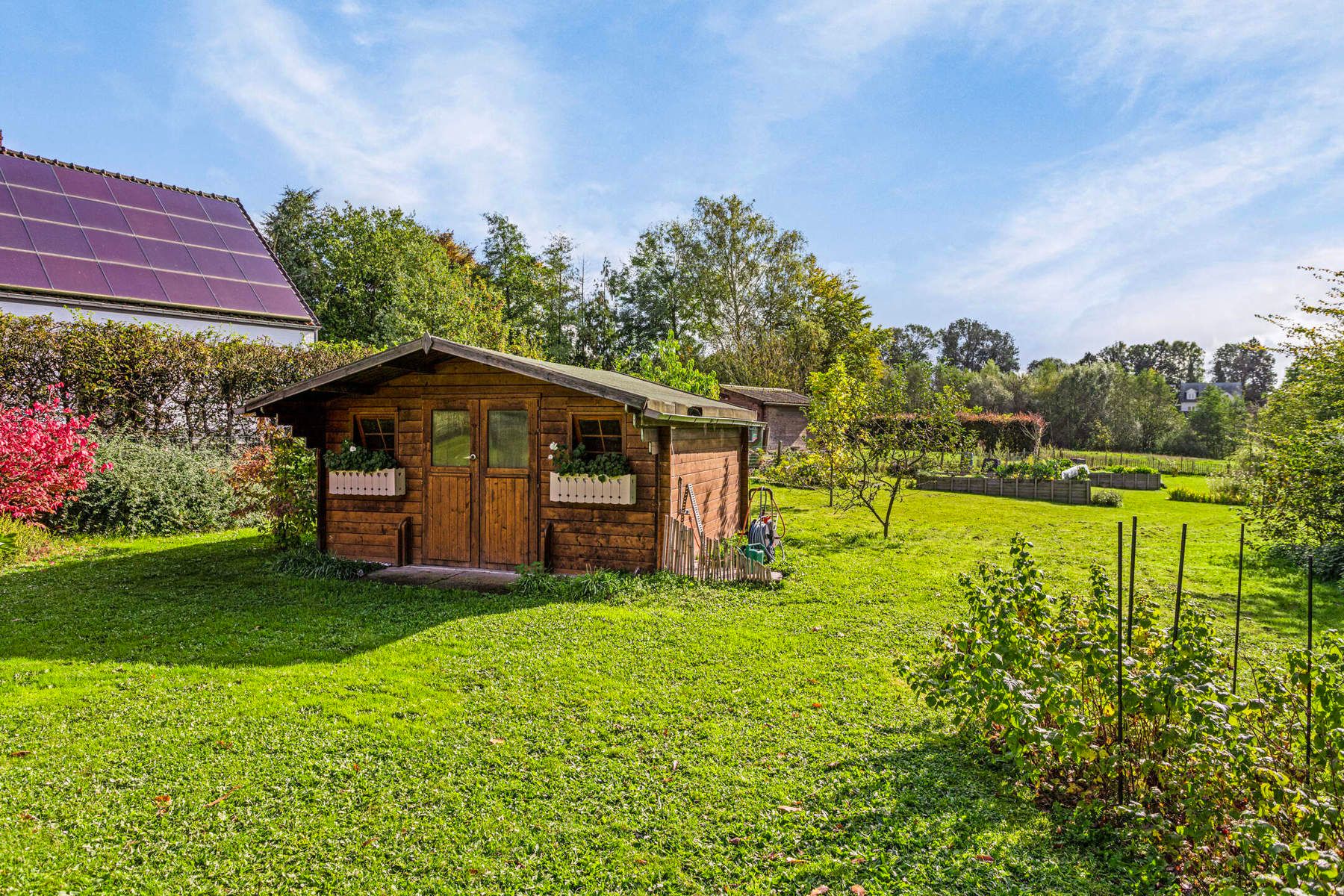 Gezellige gezinswoning met prachtig uitzicht. foto 18