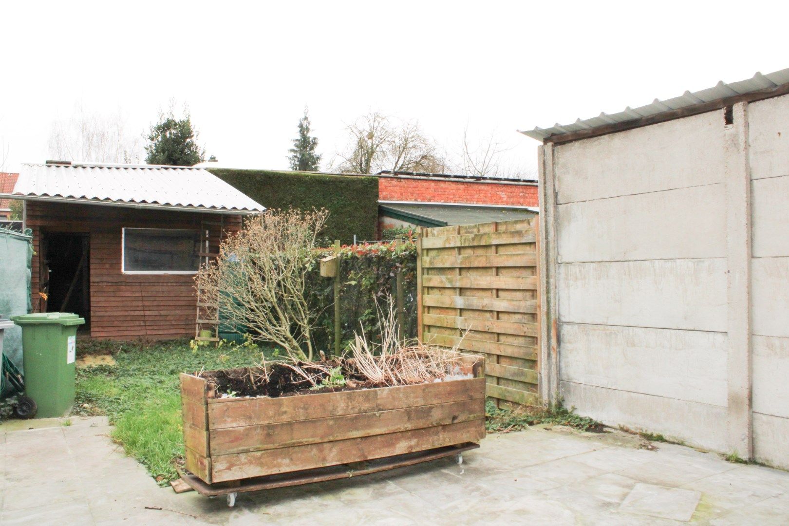 Te koop: Charmante starterswoning met grote tuin in het centrum van Sint-Niklaas! foto 3