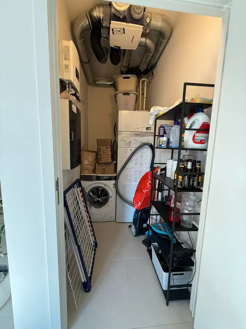 Prachtig instapklaar en energiezuinig appartement met 2 slaapkamers en terras te Pelt. foto 15