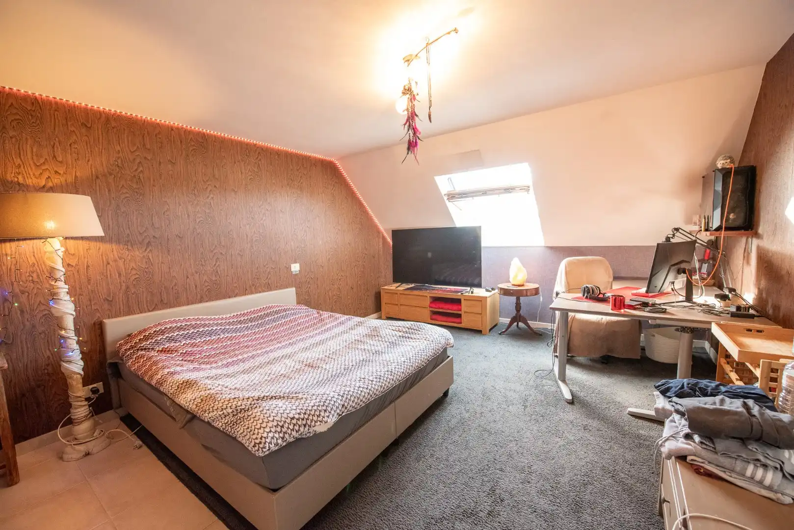 Charmante woning in rustig wijk te Zulte! foto 8