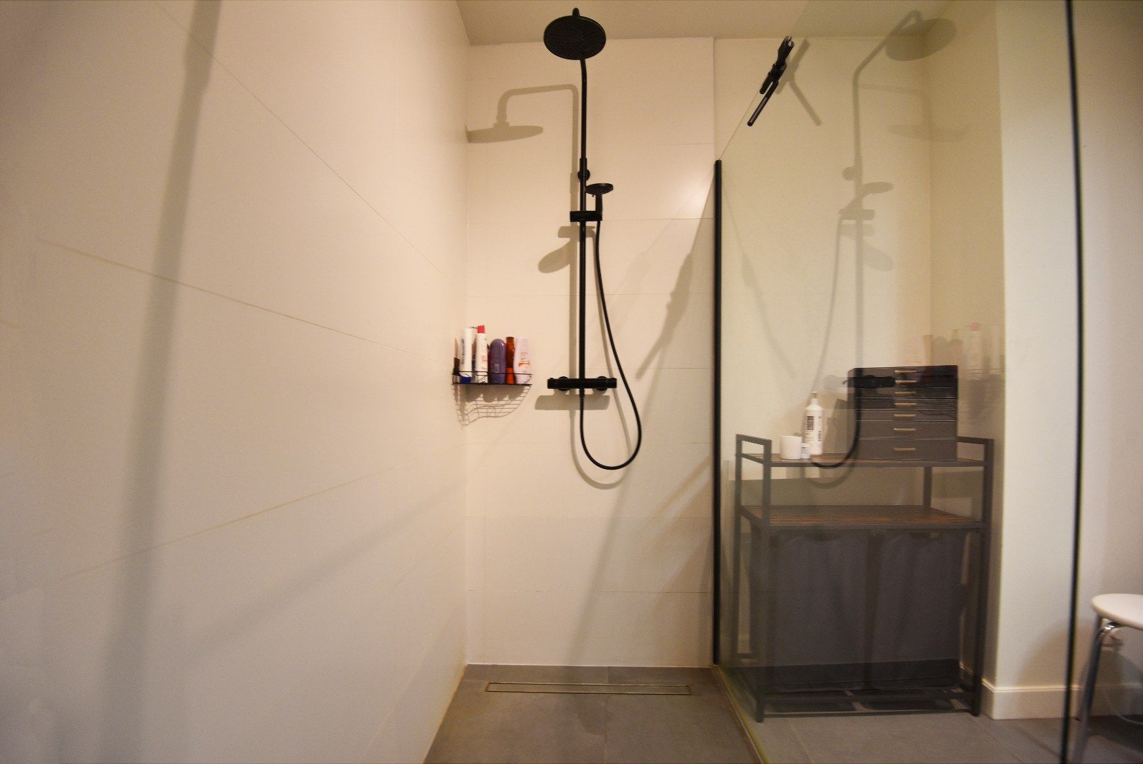 Gerenoveerde woning met 3 slaapkamers en tuin foto 9