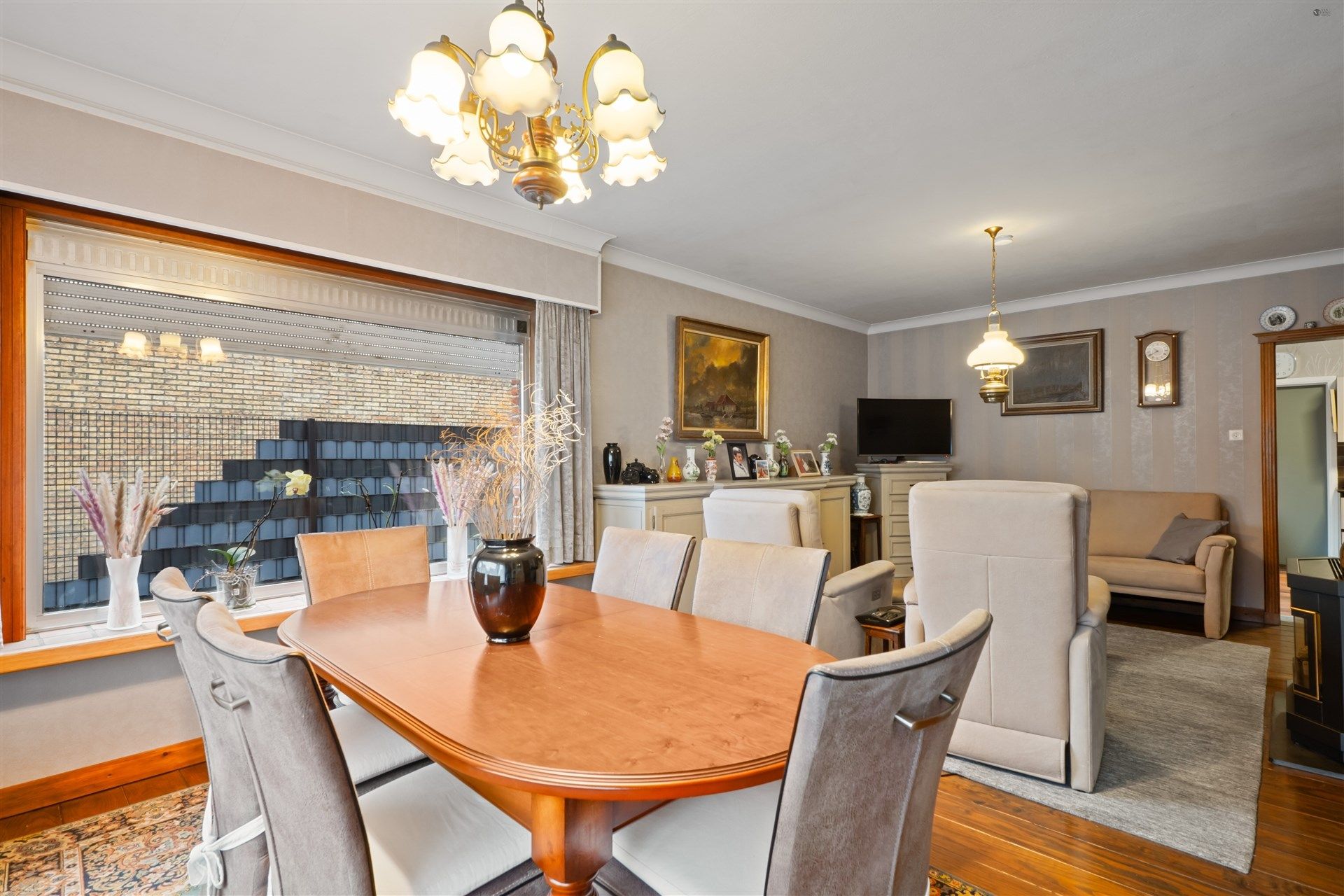 te renoveren Half open bebouwing foto 3