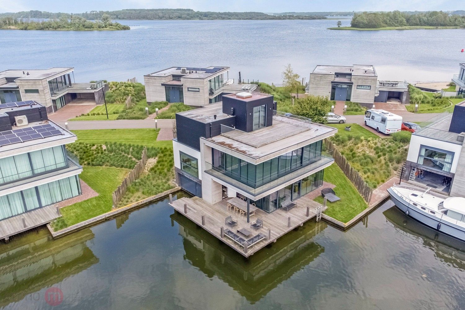 Vakantievilla met aanlegsteiger aan het Veerse Meer, Zeeland foto 37