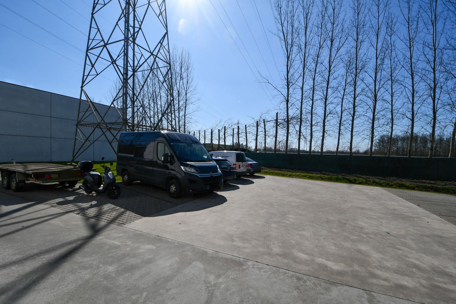 Ruime loods van 570m² in de Grote Nest! foto 7