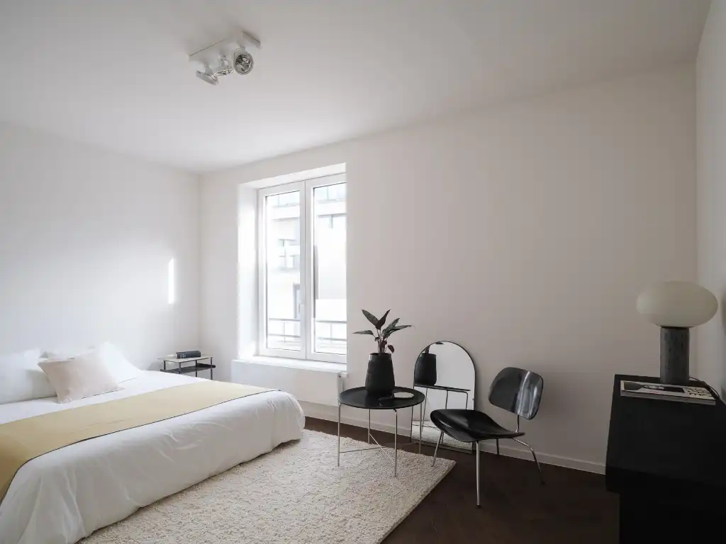 Hoogwaardig gerenoveerd 3 slaapkamer appartement nabij Gent Zuid foto 7