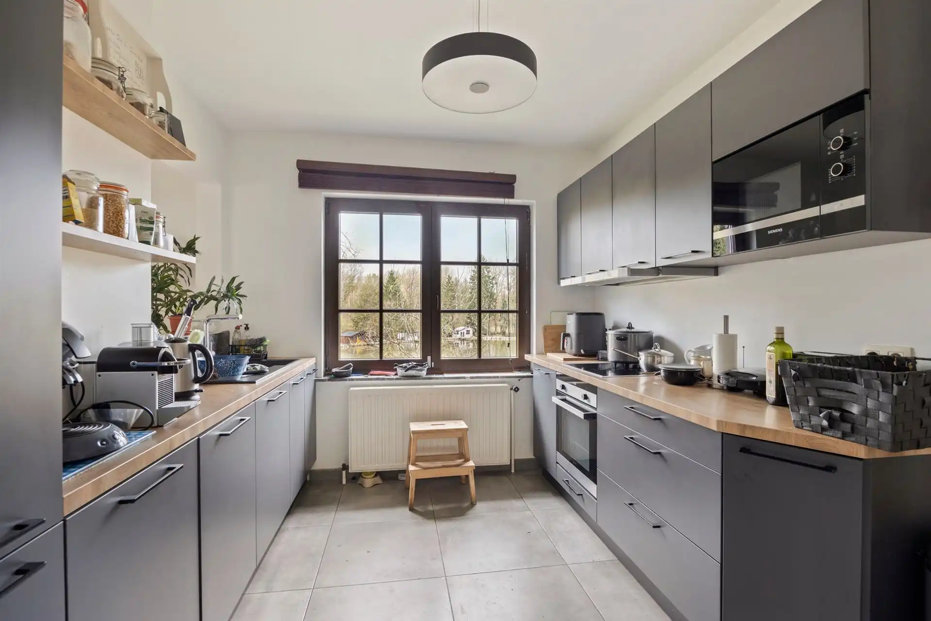 Charmante, gerenoveerde villa op rustige locatie foto 13