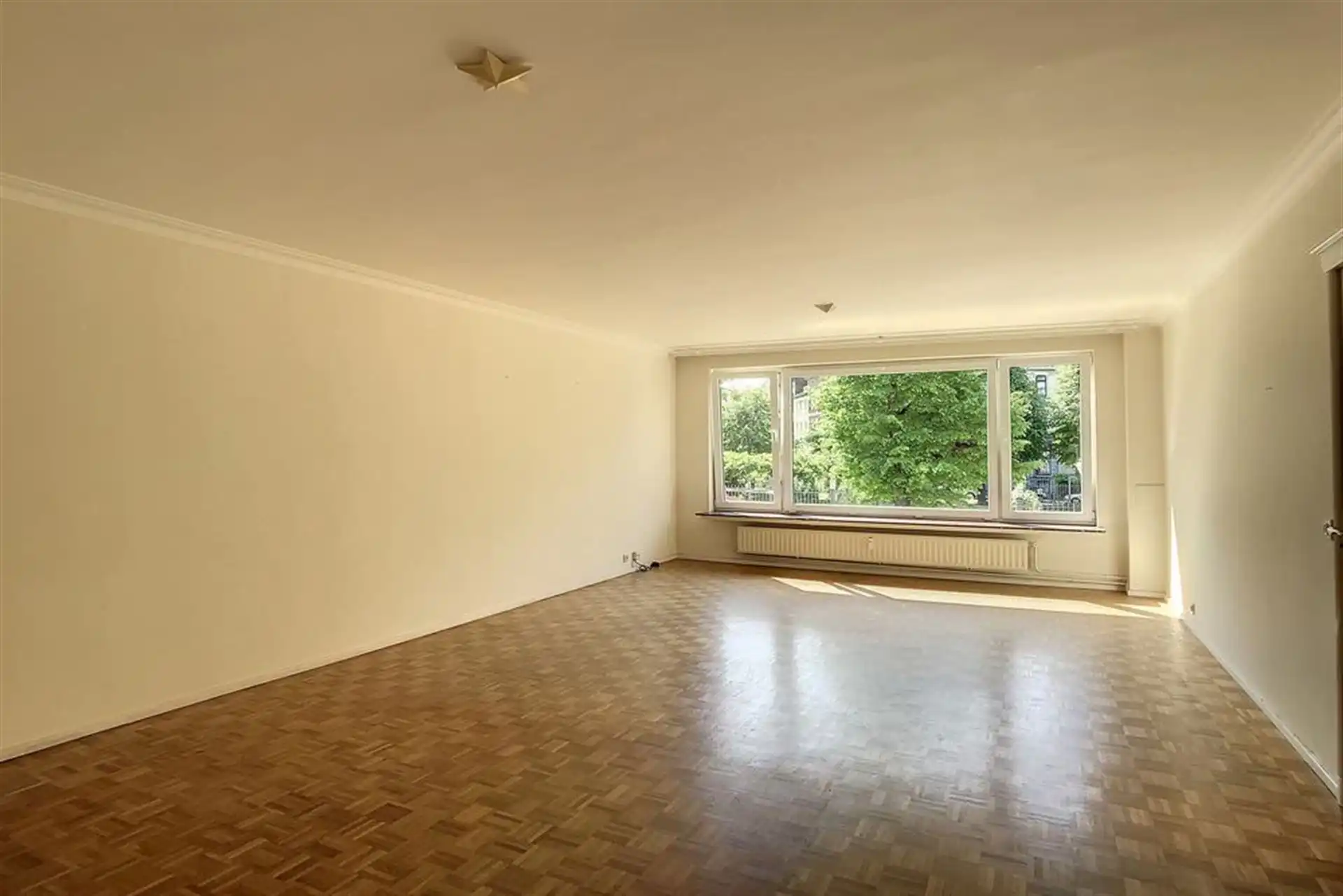 Ruim en goed gelegen appartement foto 4