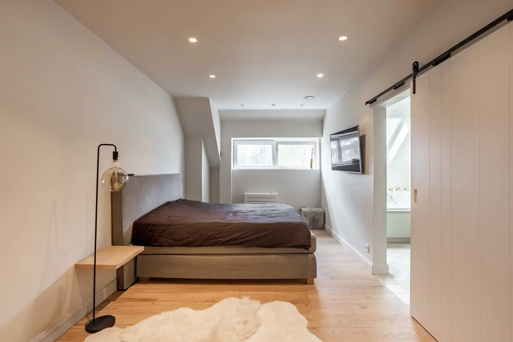 Magazijn van 431 m² met kantoorruimte en woning te Gentbrugge foto 25