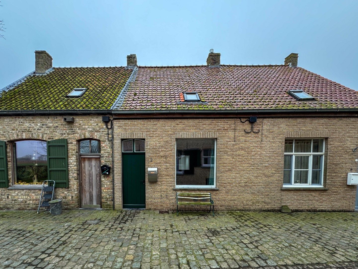 Gerenoveerde woning met 1 slaapkamer en slaaphoekje te Lampernisse. foto 14