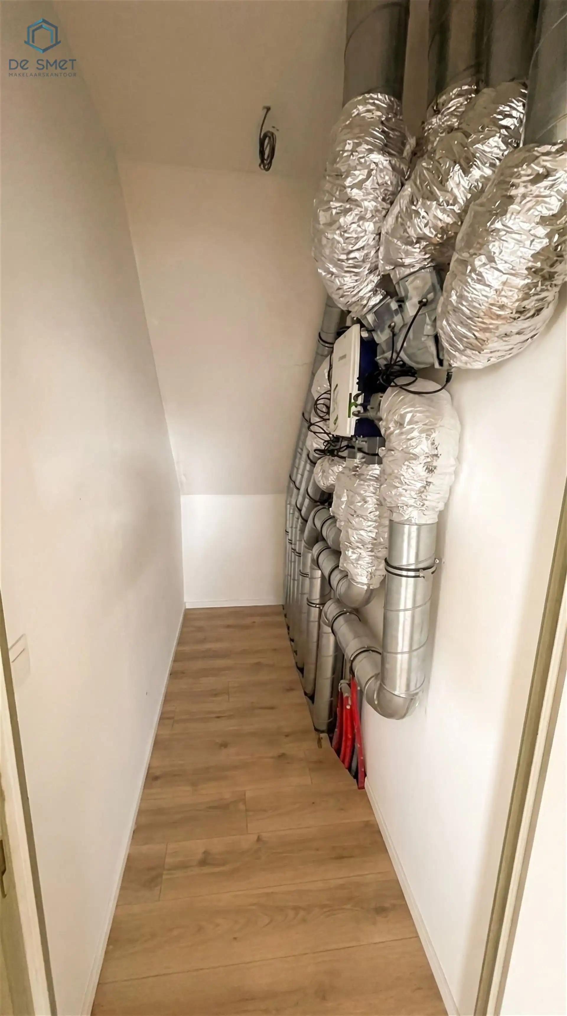 Instapklare nieuwbouwwoning met 4 slaapkamers, 2 badkamers en zonnige tuin foto 26