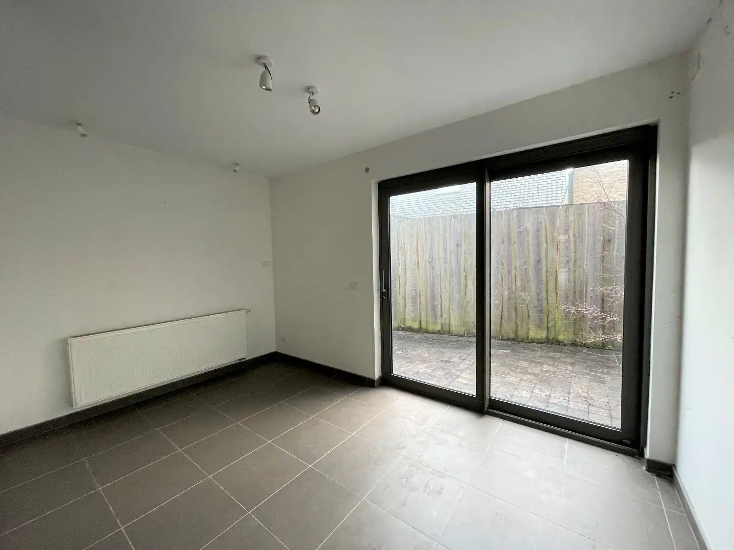 Ruime  woning met 4 slaapkamers en terras in centrum Tielt foto 14