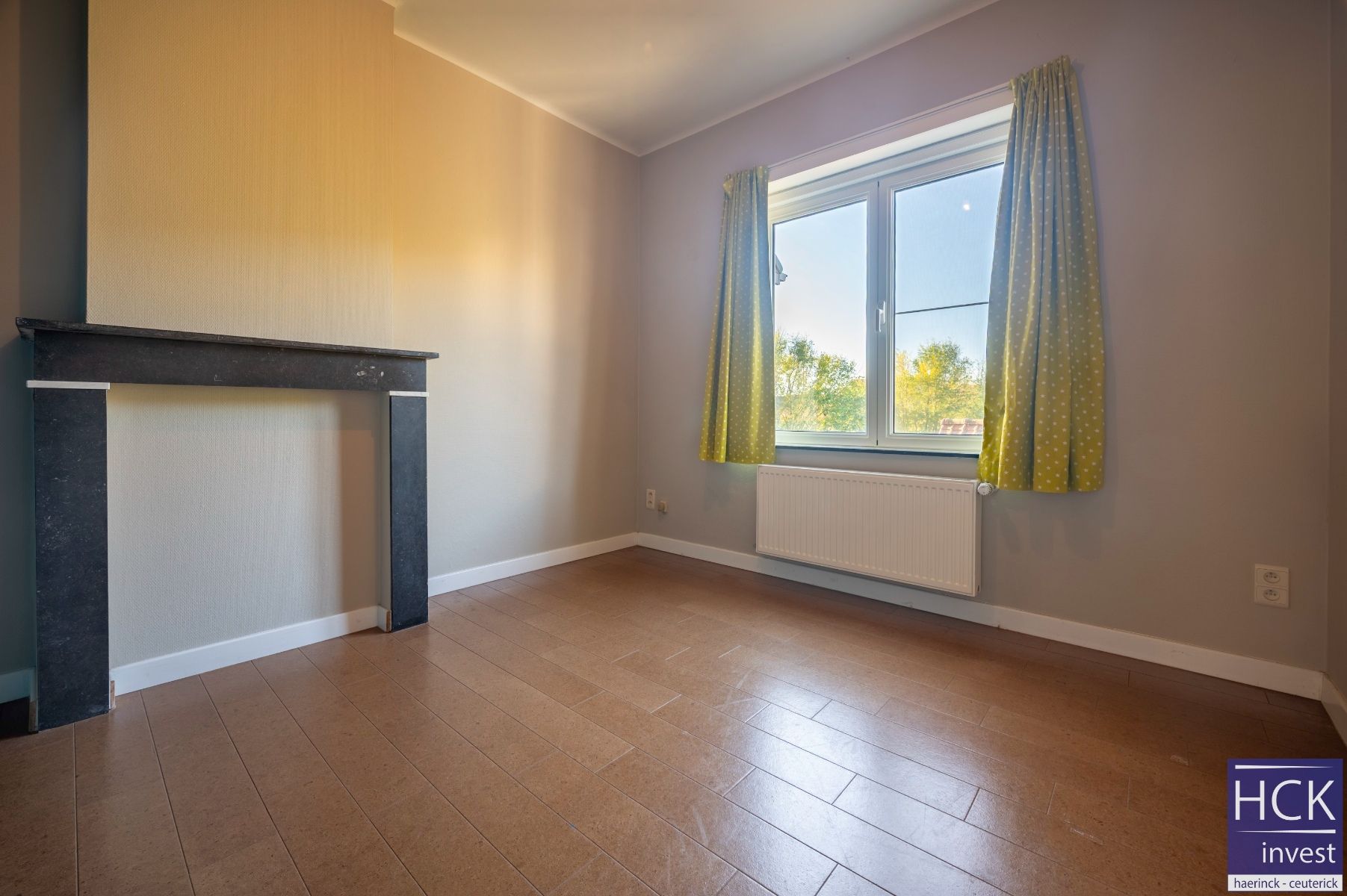 KRUISHOUTEM - Instapklare ruime burgerwoning met 4 SLPK. in centrum!! foto 19