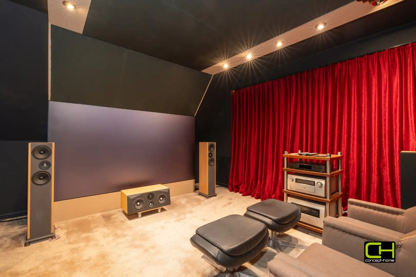 Ruime woning op een perceel van 4.949 m² te koop in Lievegem foto 19