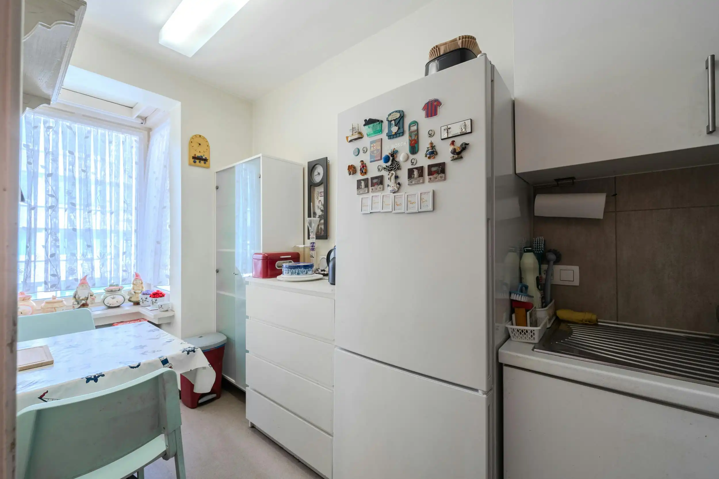 Centraal 2-slaapkamer appartement vlakbij zee te Oostende foto 6