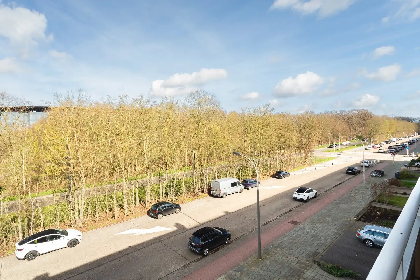 Lichtrijk app. met terras en groen uitzicht foto 22