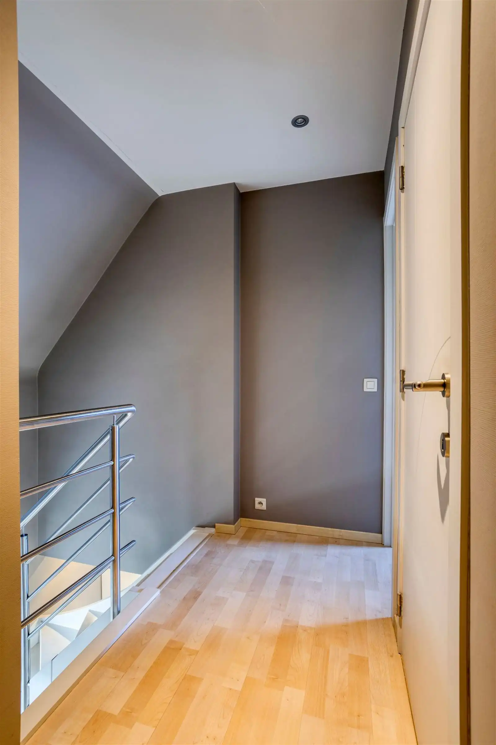 Ruim duplex appartement met 3 slaapkamers foto 13