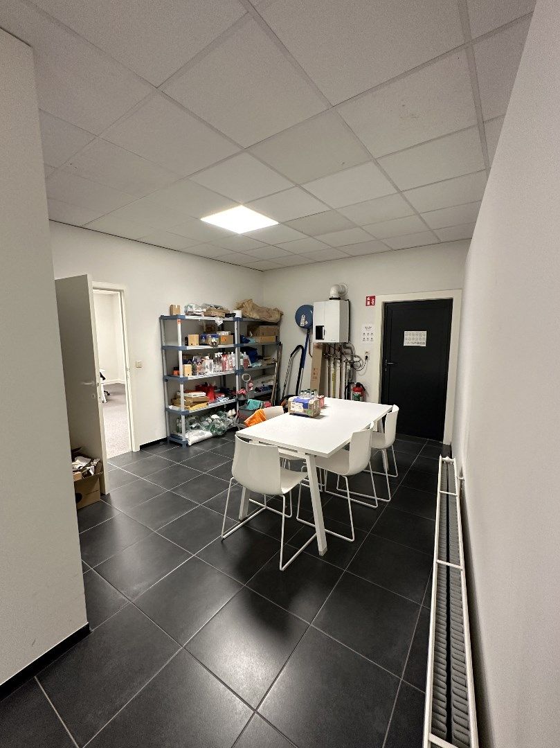 Kantoor/winkelruimte (190 m²), Burg Torhout foto 10